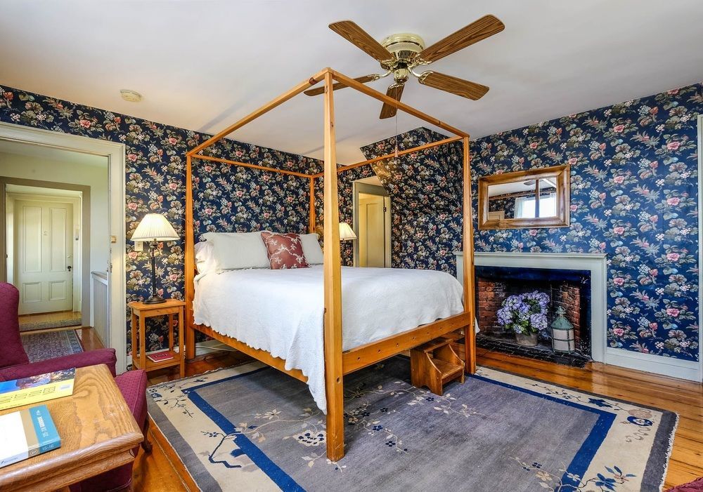 Elms Of Camden Bed & Breakfast Bagian luar foto