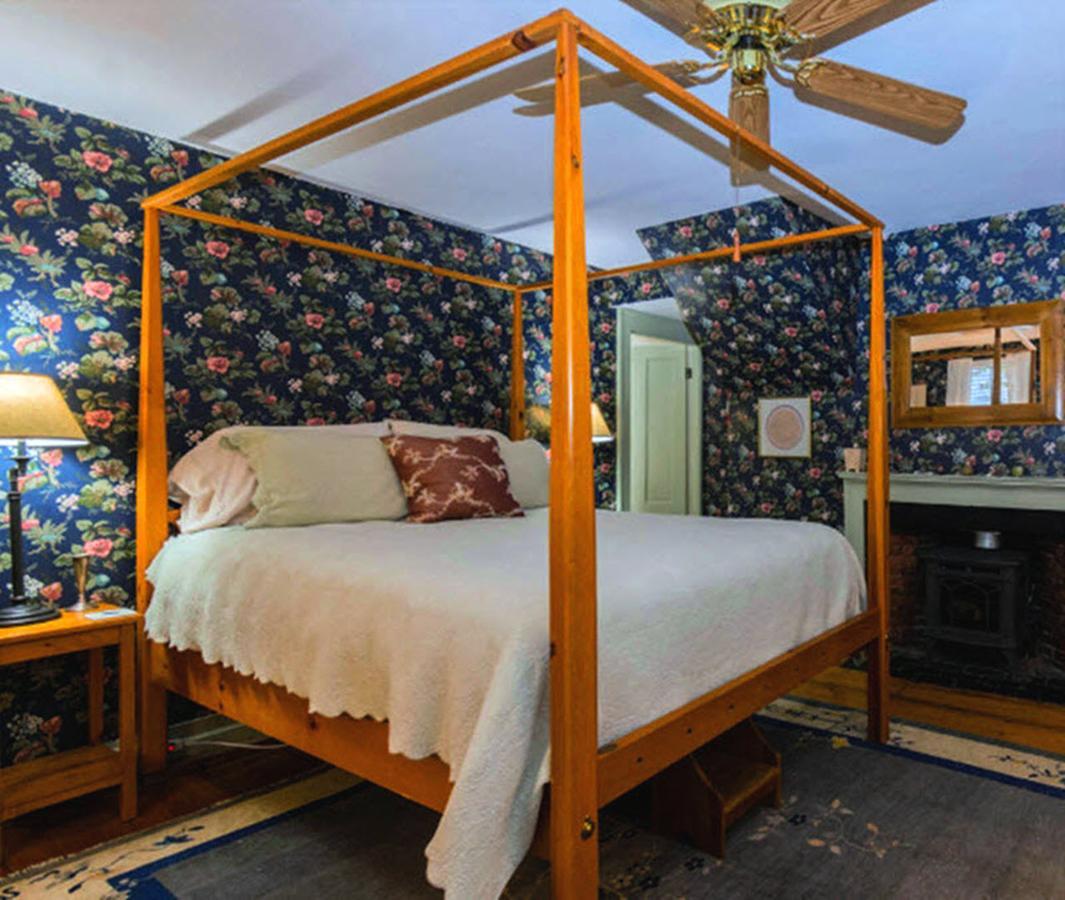 Elms Of Camden Bed & Breakfast Bagian luar foto