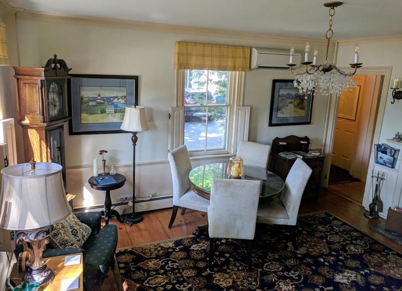 Elms Of Camden Bed & Breakfast Bagian luar foto
