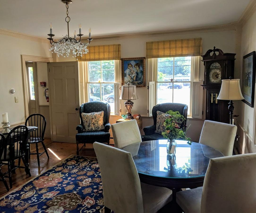 Elms Of Camden Bed & Breakfast Bagian luar foto