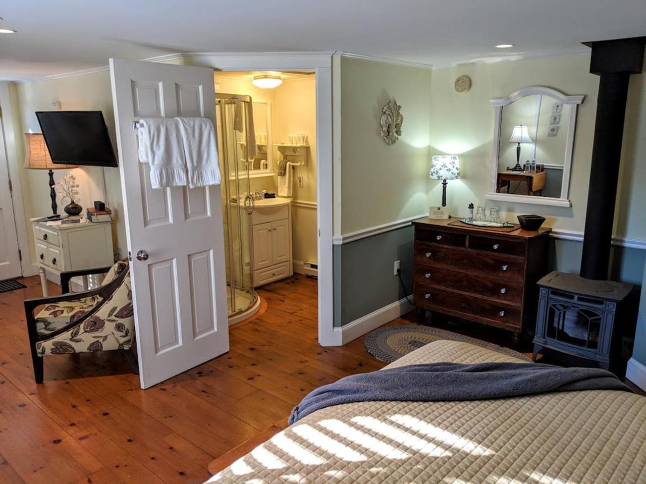 Elms Of Camden Bed & Breakfast Bagian luar foto