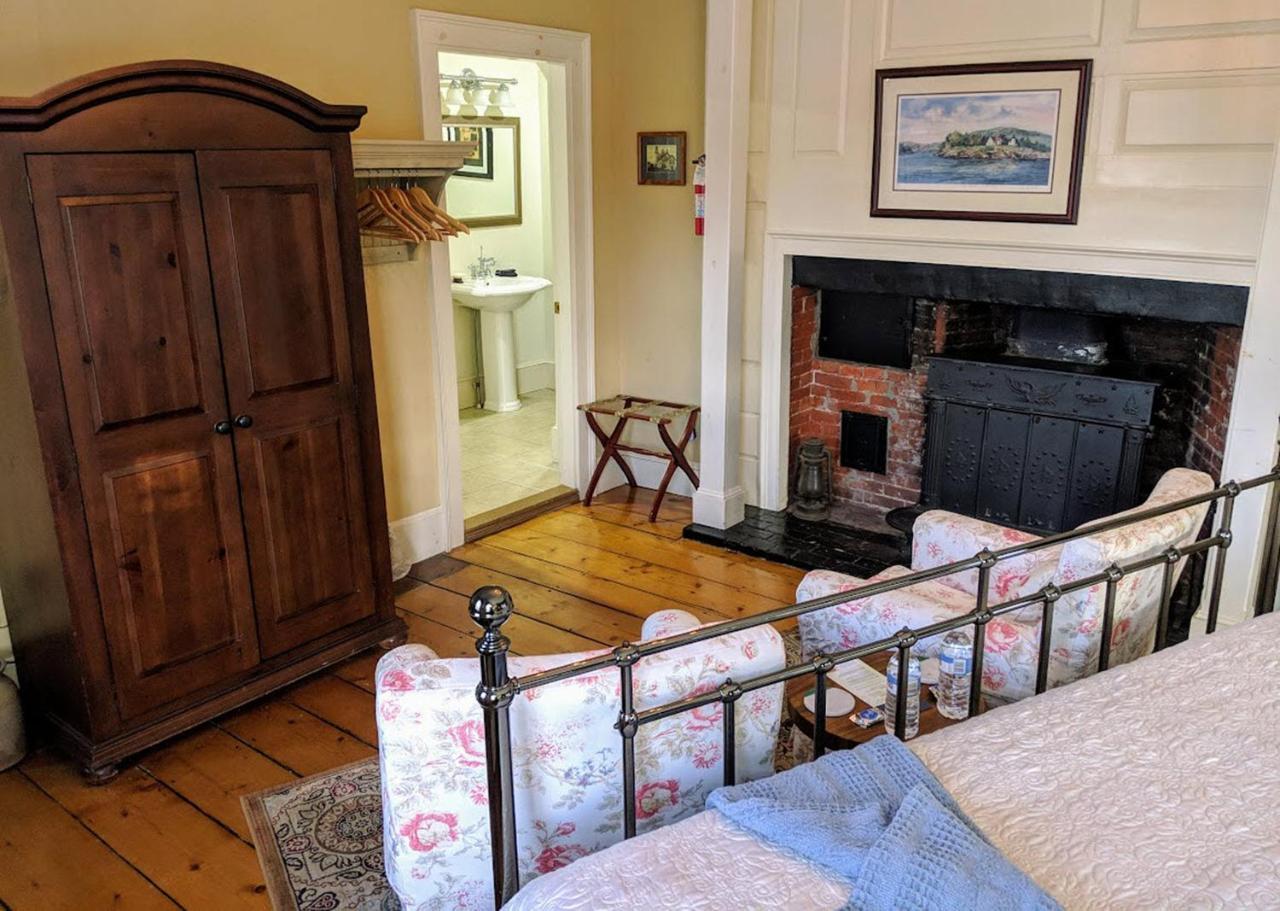 Elms Of Camden Bed & Breakfast Bagian luar foto